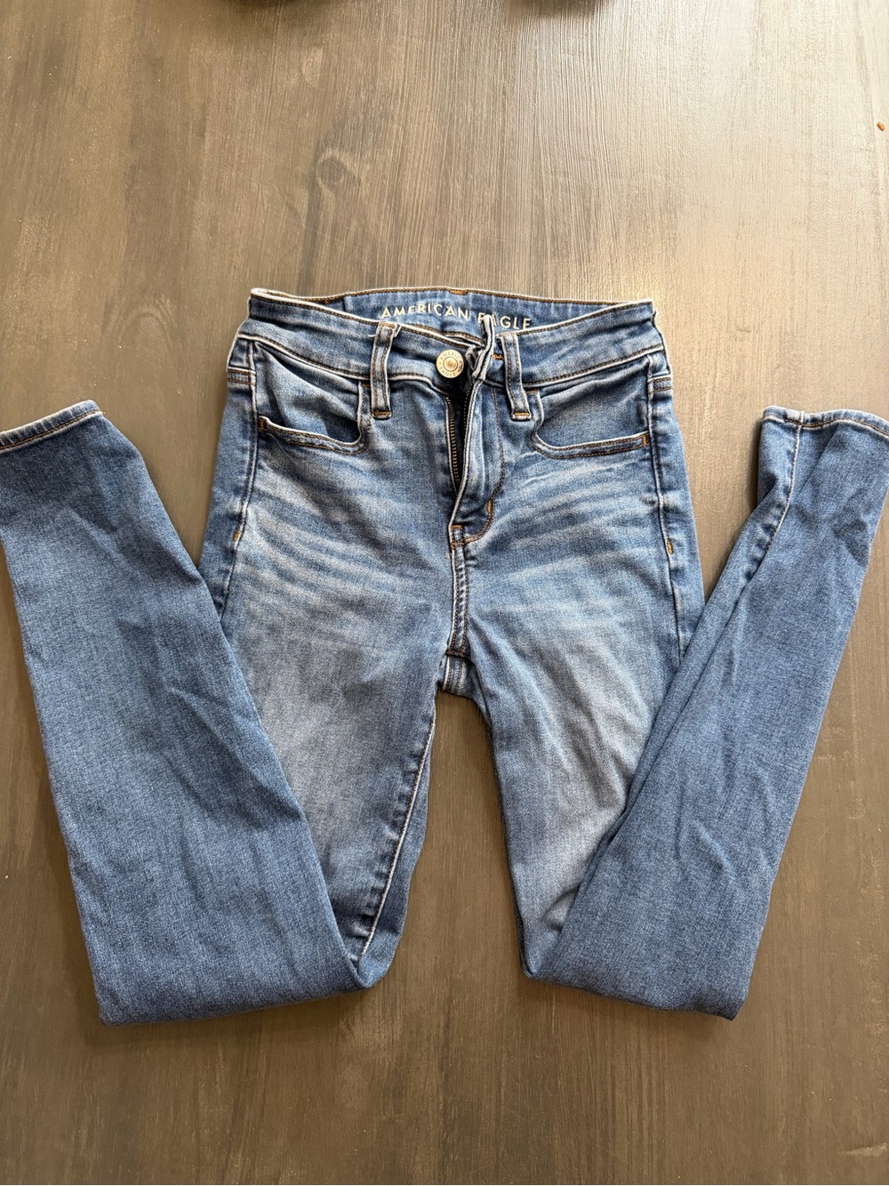 American Eagle Next Level Skinny Jeans Size 2